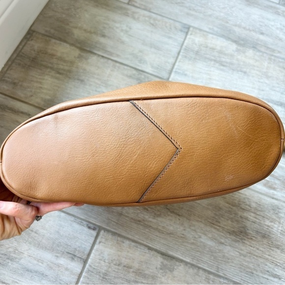 Vince Camuto Jenni Leather Shoulder Tote Purse Double Gold Chain Strap C… - Picture 6 of 16